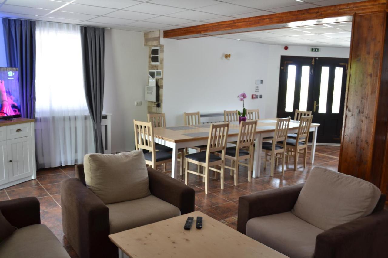 Cabana La Pestera Pestera  Zewnętrze zdjęcie