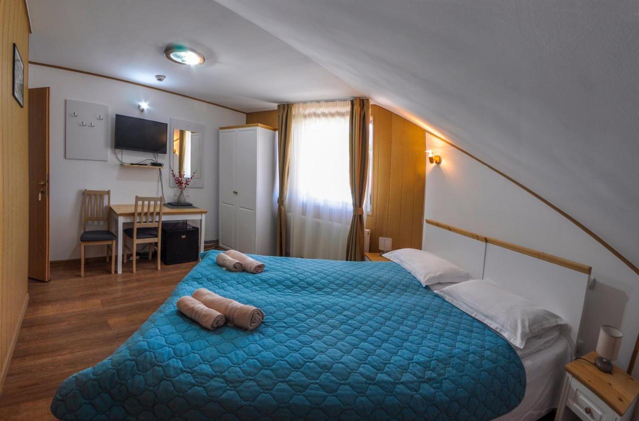 Cabana La Pestera Pestera  Zewnętrze zdjęcie